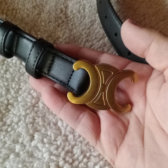 Black Leather Belt with Gold Buckle - Picture 3 of 3